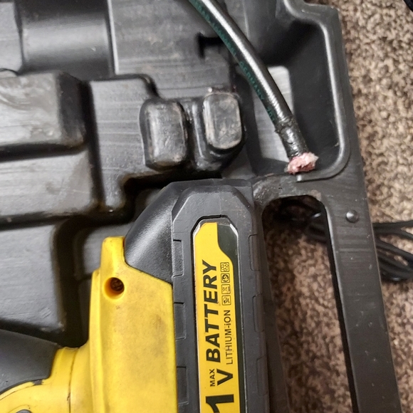 Tokkot Electric Grease press - Picture 2 of 6